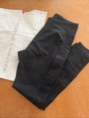 PACT on the go pocket leggings organic
